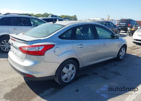 2012 Ford Focus Se из США, поврежденный, VIN 1FAHP3F20CL173261